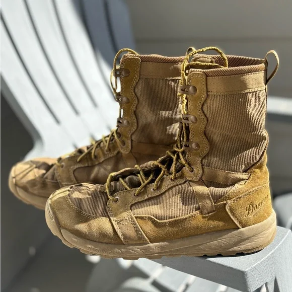 Danner Men's Resurgent Hot Boots - Coyote Brown - Picture 2 of 6